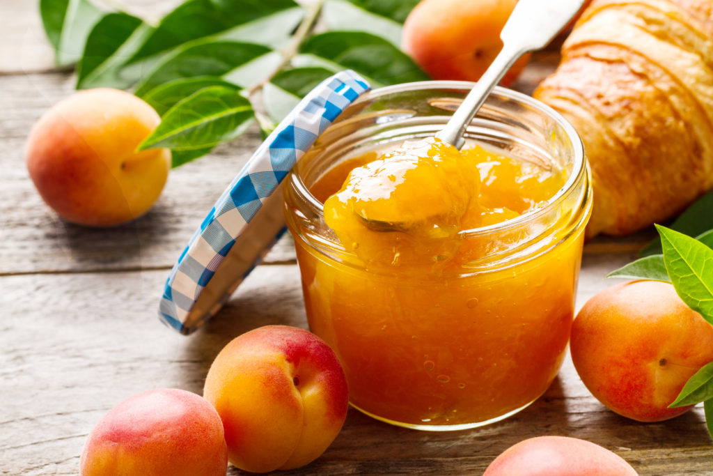 Receita de Geléia de Damasco para comer com tapioca